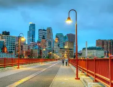 明尼苏达森林狼迎NBA常规赛关键赛，清晨止住颓势，信心回归，年轻球员得到机会的简单介绍