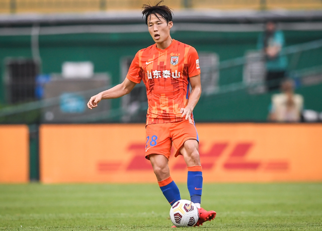 赛前山东男篮远射贴柱——英超节点到来；媒体盛赞；赛季目标并未改变(历届广东男篮队外援)