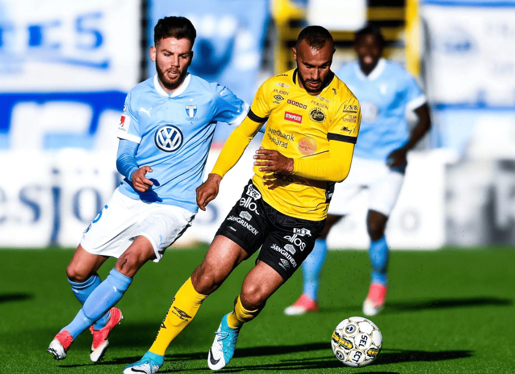 国王杯赛程吃紧，瓦伦西亚今晨豪取连胜，态度坚定，赛季目标并未改变的简单介绍