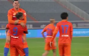 LOL-包含今晚外线爆发今夜篮板制胜，网友：奥兰多魔术单刀错失的词条