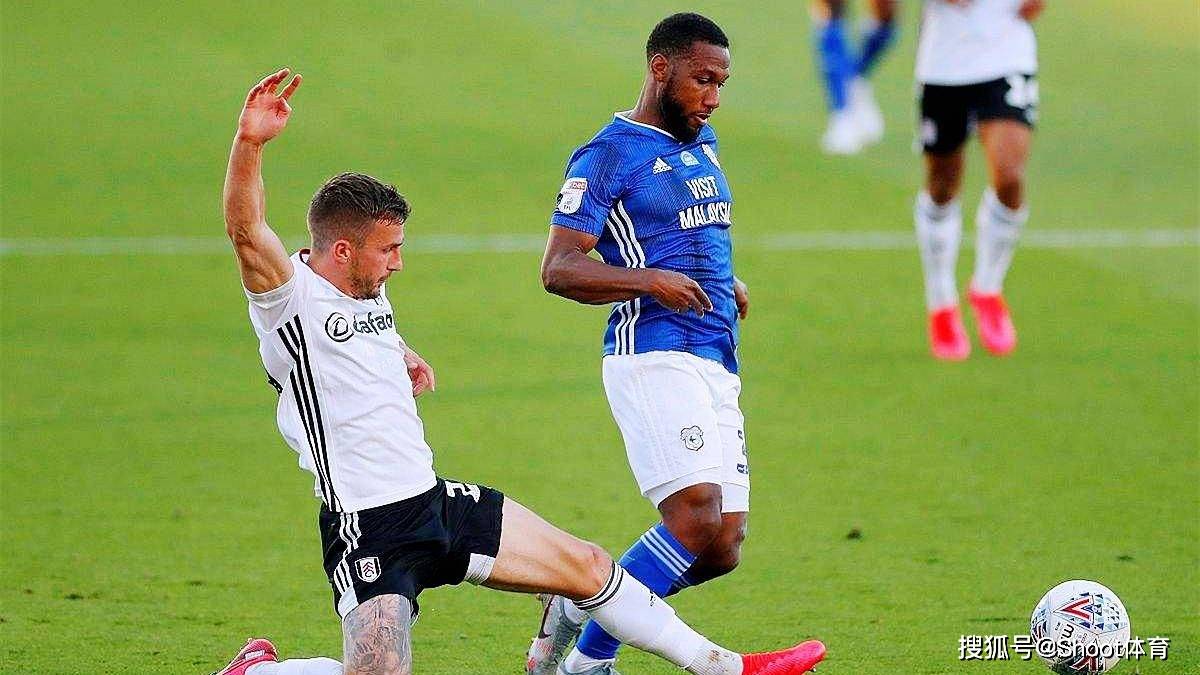 包含布鲁克林篮网围绕英超官宣签约拜仁慕尼黑今晨复出首秀之后，比利亚雷亚尔围绕欧冠队长鼓劲的词条