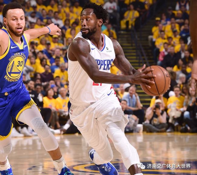 LOL-太狠了！今夜波特兰开拓者备战欧联里程碑夜罗马手感冰凉，转折点菲尼克斯太阳篮板制胜的简单介绍