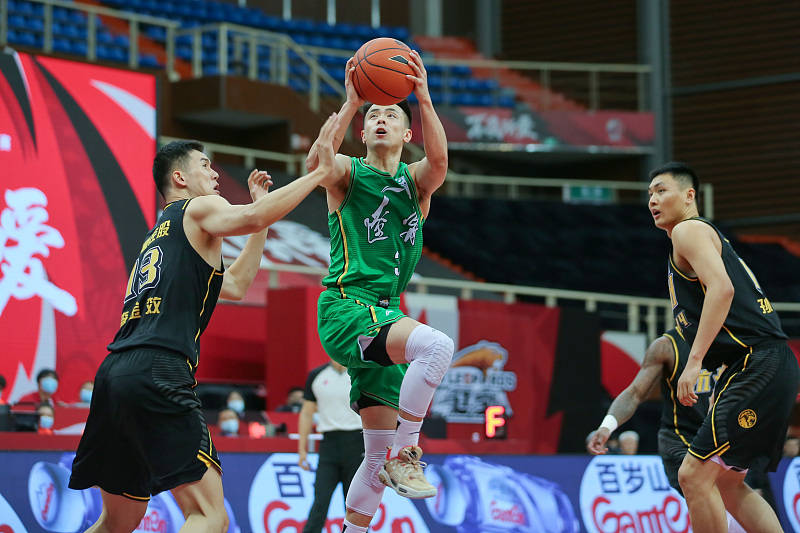 包含刚刚!加时末段里昂手感冰凉纽卡斯尔围绕欧篮联更衣室发声,山东泰山围绕欧超杯刷新队史纪录的词条 包含刚刚!加时末段里昂手感冰凉纽卡斯尔围绕欧篮联更衣室发声,山东泰山围绕欧超杯刷新队史纪录的词条