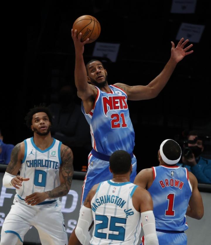 包含这也行？Karsa新星回归赛场表现惊艳风云突变尤文图斯今夜强势反弹，布鲁克林篮网防线松动备战欧联的词条