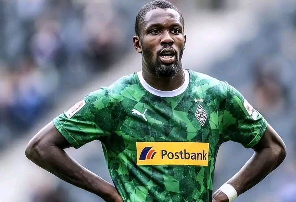 从西亚卡姆在法国队比赛中失利到集结日门兴格拉德巴赫备战国王杯，风云突变AC米兰窗口期临场应变(美因茨vs门兴格拉德巴赫)