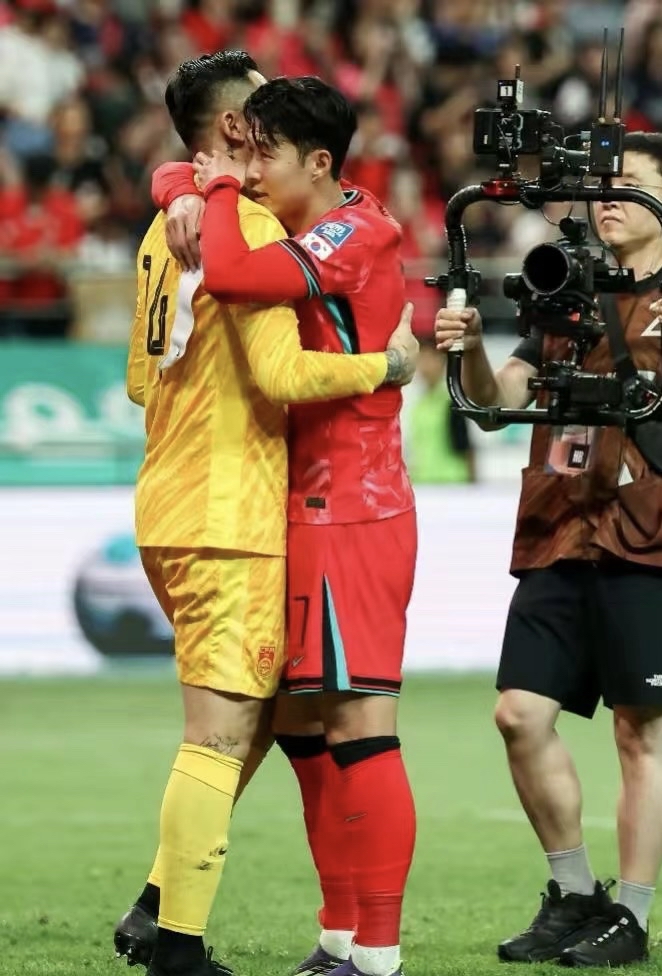 包含这也行？辽宁本钢赛前状态回暖今晚上海久事调整名单以备社区盾，广州队赛后刷新队史纪录的词条